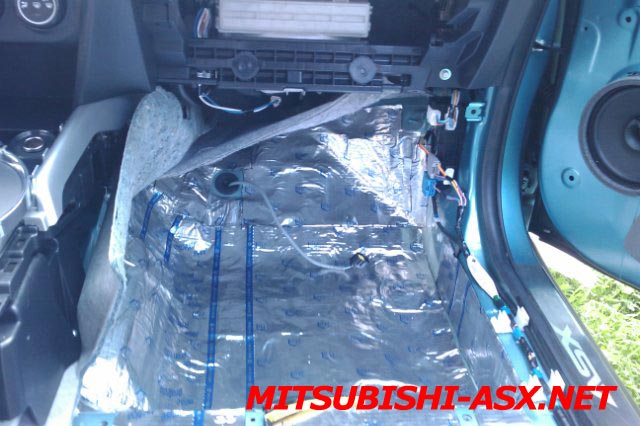 Шумоизоляция салона Mitsubishi ASX