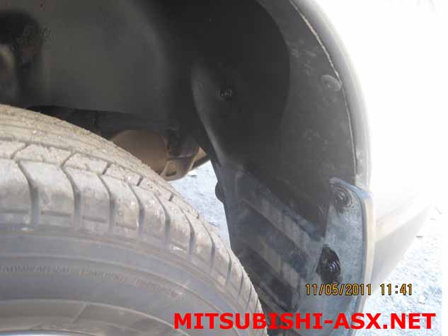 Передний подкрылок Mitsubishi ASX
