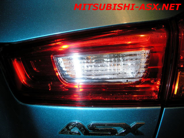 Запотевание задних фар Mitsubishi ASX