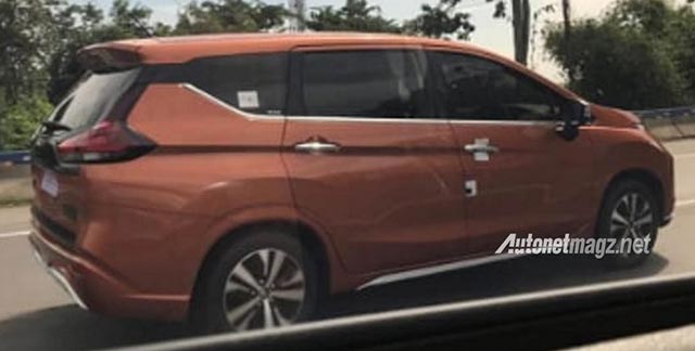 Nissan Livina 2019 сбоку